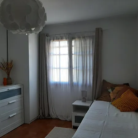 Cyrnea Rez De Chaussee بيت للعطل